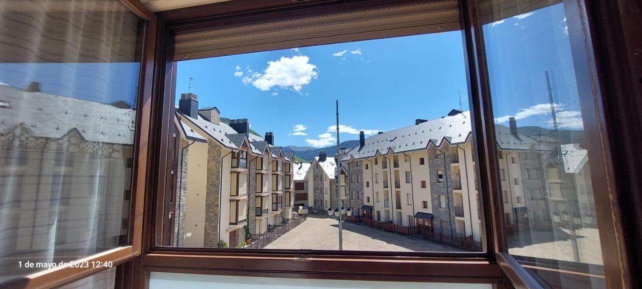 Apartamento Alma De Biescas Eksteriør bilde